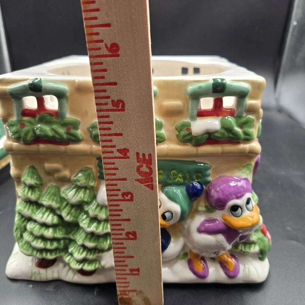 Vtg Disney Welcomes 2000 Mickey &‎ Friends Cookie Jar or Votive Light House Y2k